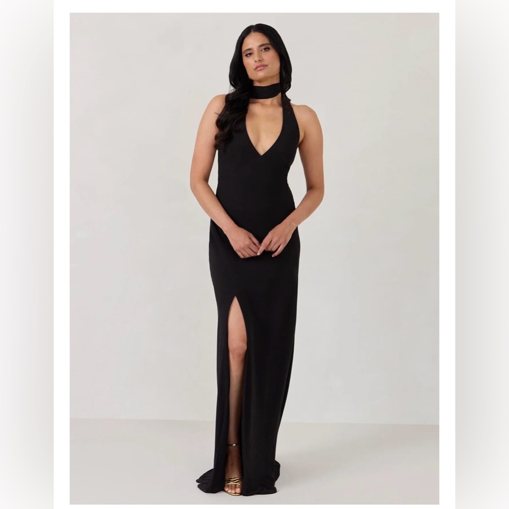 Park & Fifth Reeve Black Gown